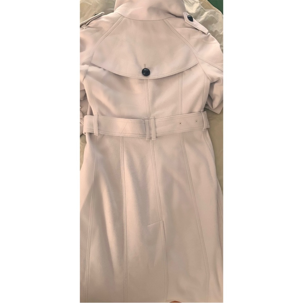 New* stunning Cream Burberry Prorsum Cream Wool Trench
Coat - Picture 4 of 8